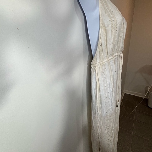 L space bathing suit cover-upon - Picture 10 of 10